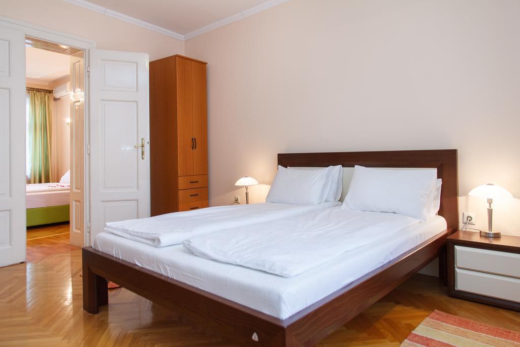 Central Belgrade Apartments 1 Szoba fotó